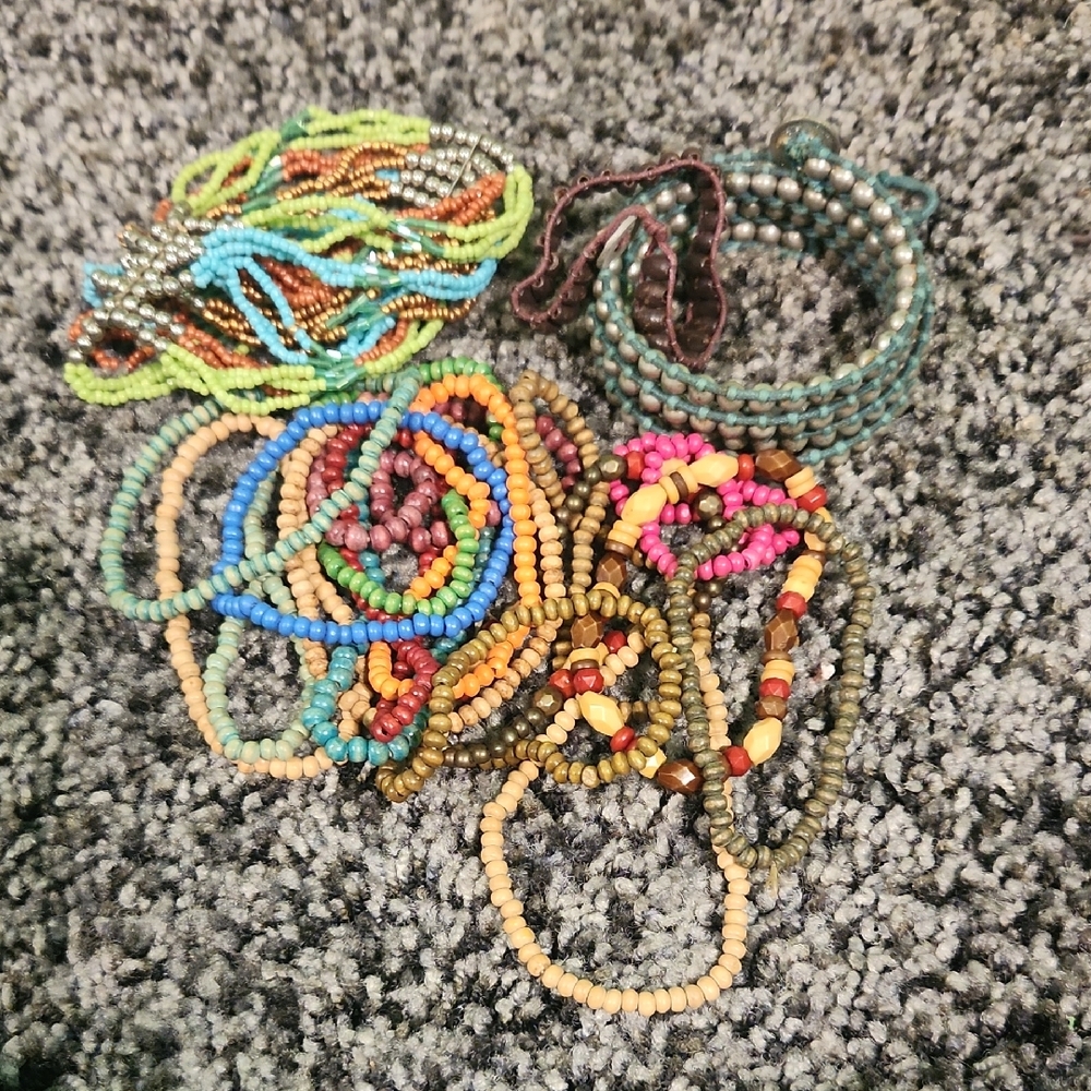 20 Beeded Bracelets